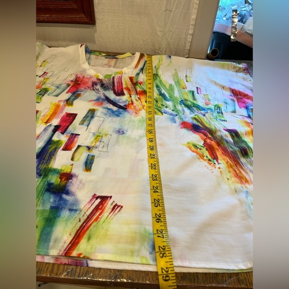 ZOÉ – Abstract multicolor kaftan-style top, estimated size XL. - Picture 4 of 8